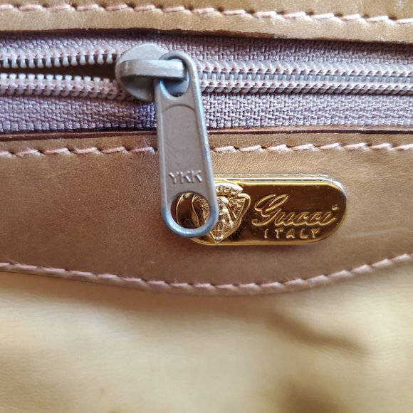 Black Vintage Gucci Train Case Toiletry Makeup Bag - Picture 4 of 16